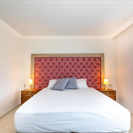Hotel Bhavana Goekova
