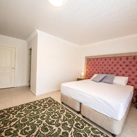 Hotel Bhavana Goekova Akyaka (Mugla)