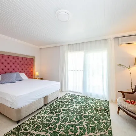 Hotel Bhavana Goekova