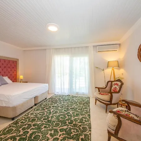 Hotel Bhavana Goekova *